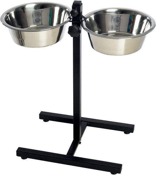 Supporto in metallo per ciotole regolabile a due posti compreso ciotole in acciaio inox 4000 ml.
mis.fino a 65 cm dal pavimento