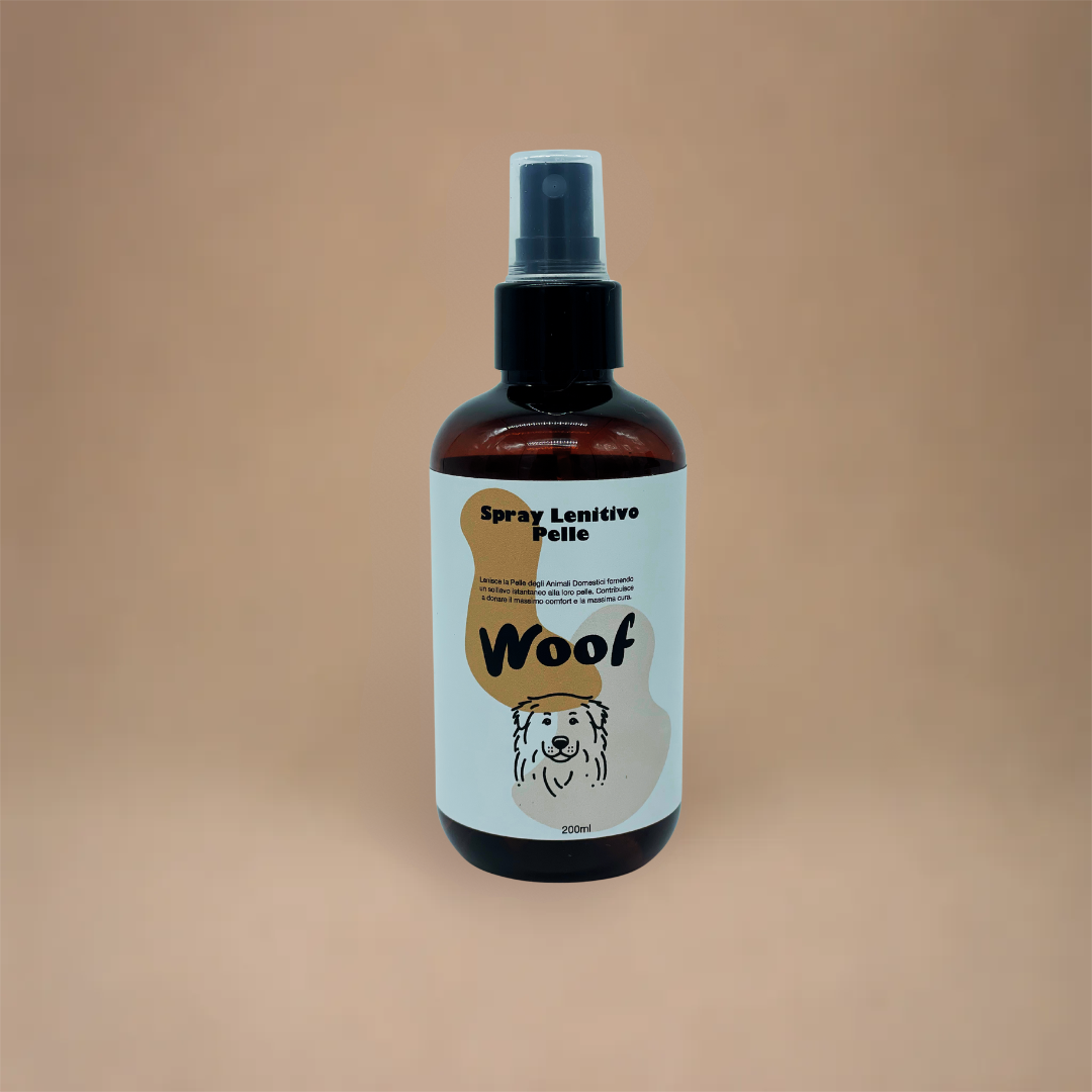 Spray Lenitivo WoofCare per Pelle Sensibile - Sollievo Immediato Prurito Cane e Gatto