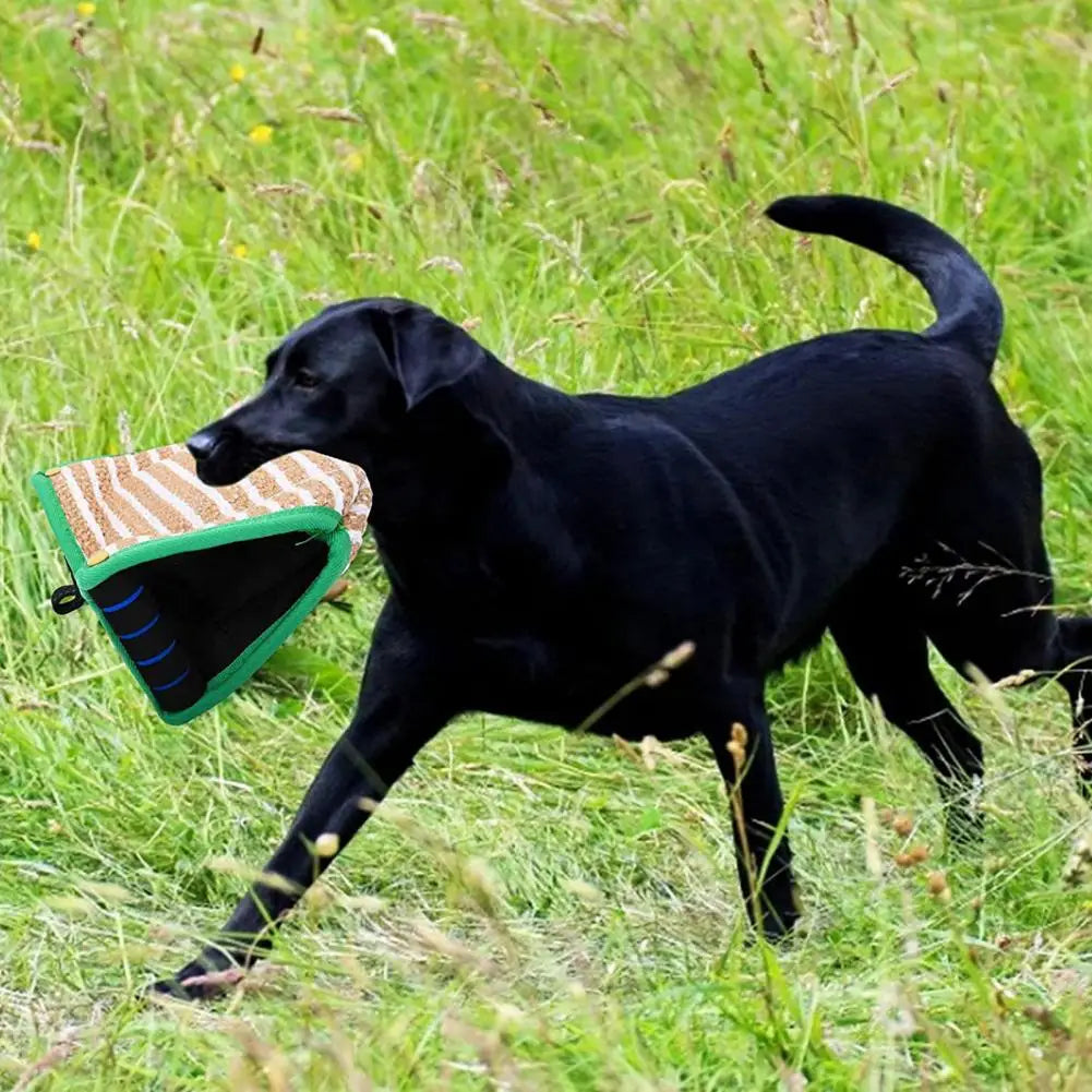 Manicotto cuneo per l'addestramento del cane al morso