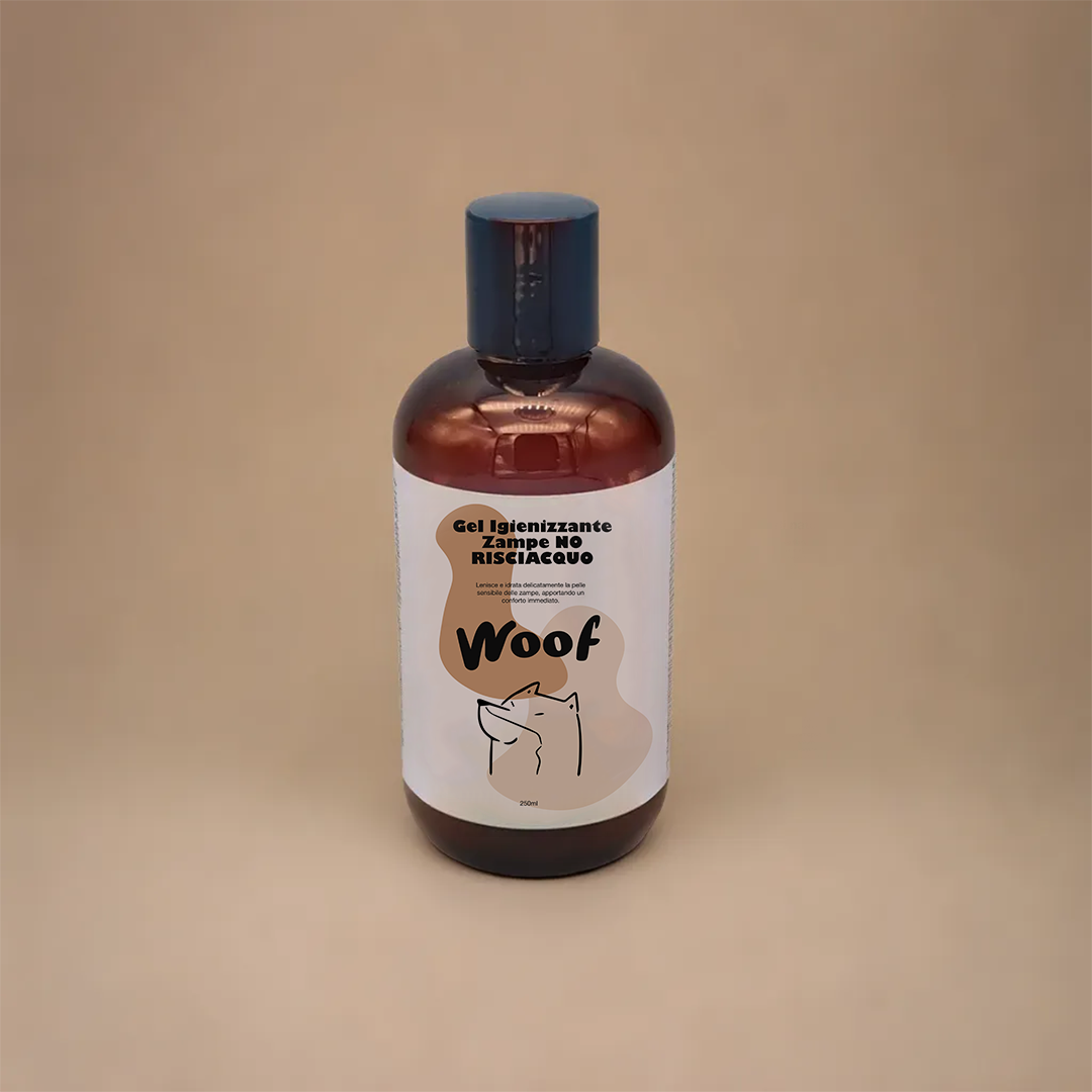 Gel Igienizzante Zampe WoofCare Senza Risciacquo - Formula con Aloe Vera e Bava di Lumaca 250ml